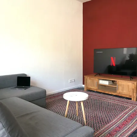 Appartement Stilvolle Erdgeschoss-wohnung: Gemuetlich Eingerichtet Mit Eigenem Eingang Gelsenkirchen